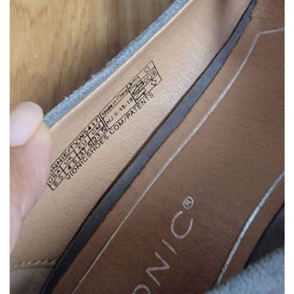 Vionic Kit Minnie Grey Suede Pump 6.5 - Picture 4 of 9